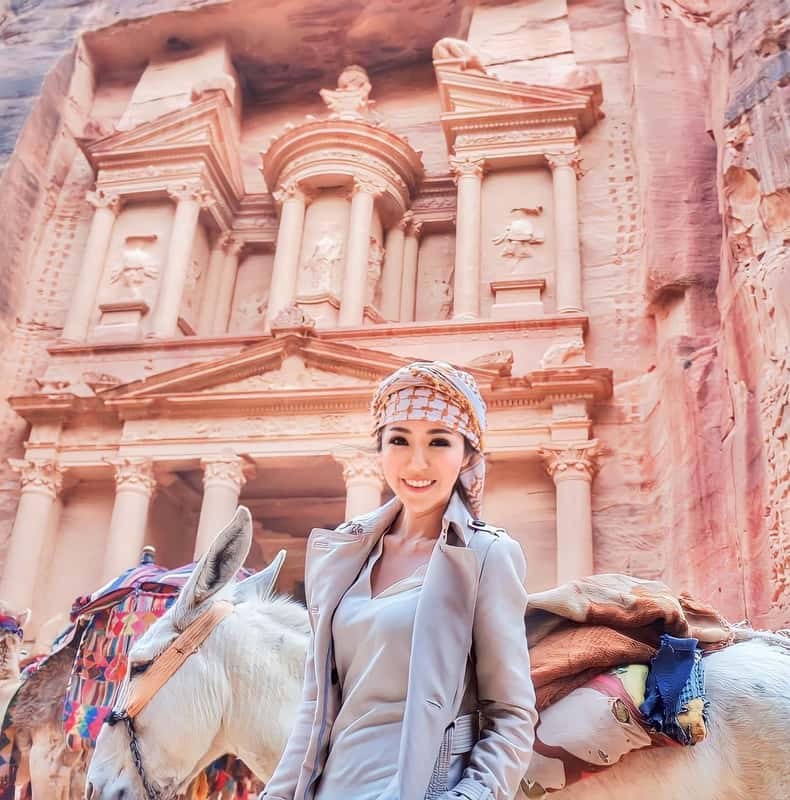 From Amman: Full-Day Private or Group Tour to Petra.